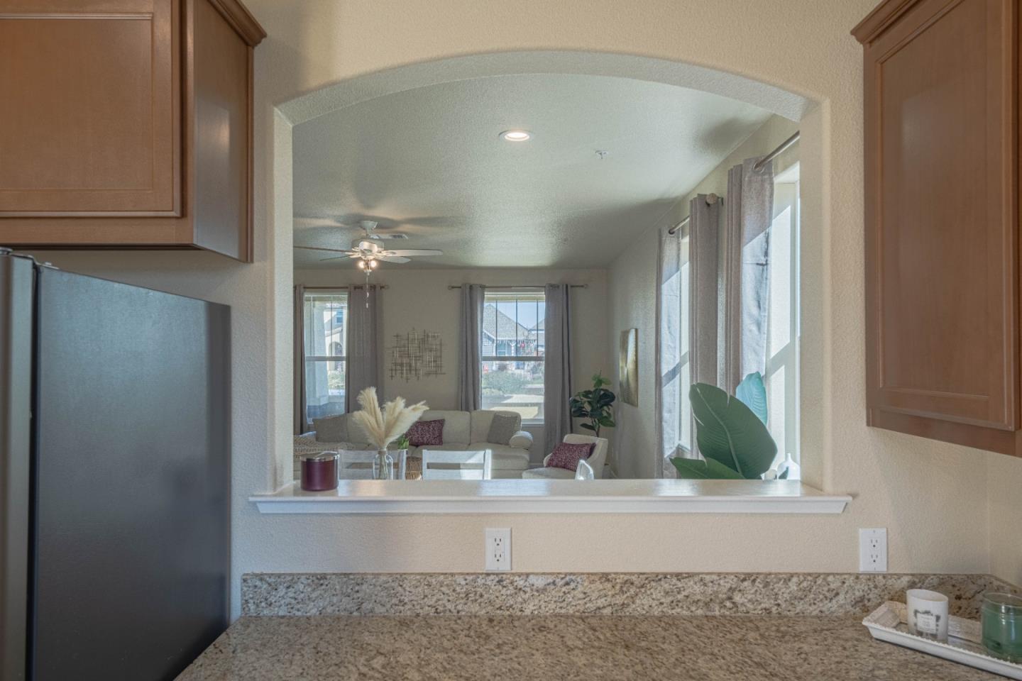 Detail Gallery Image 16 of 31 For 773 Brandywine Ln, King City,  CA 93930 - 4 Beds | 3 Baths