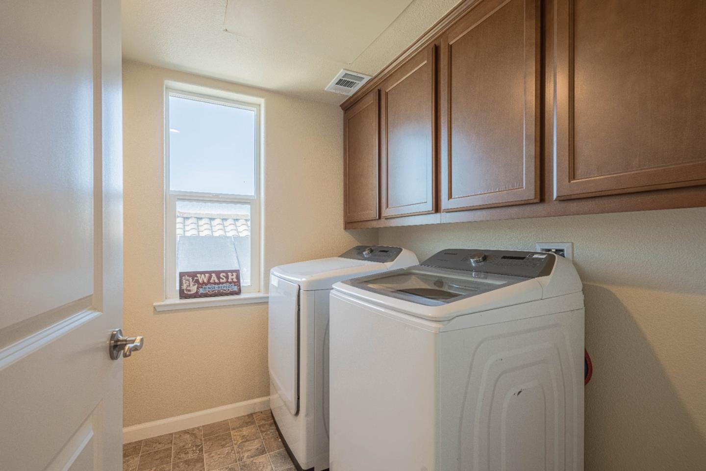 Detail Gallery Image 28 of 31 For 773 Brandywine Ln, King City,  CA 93930 - 4 Beds | 3 Baths