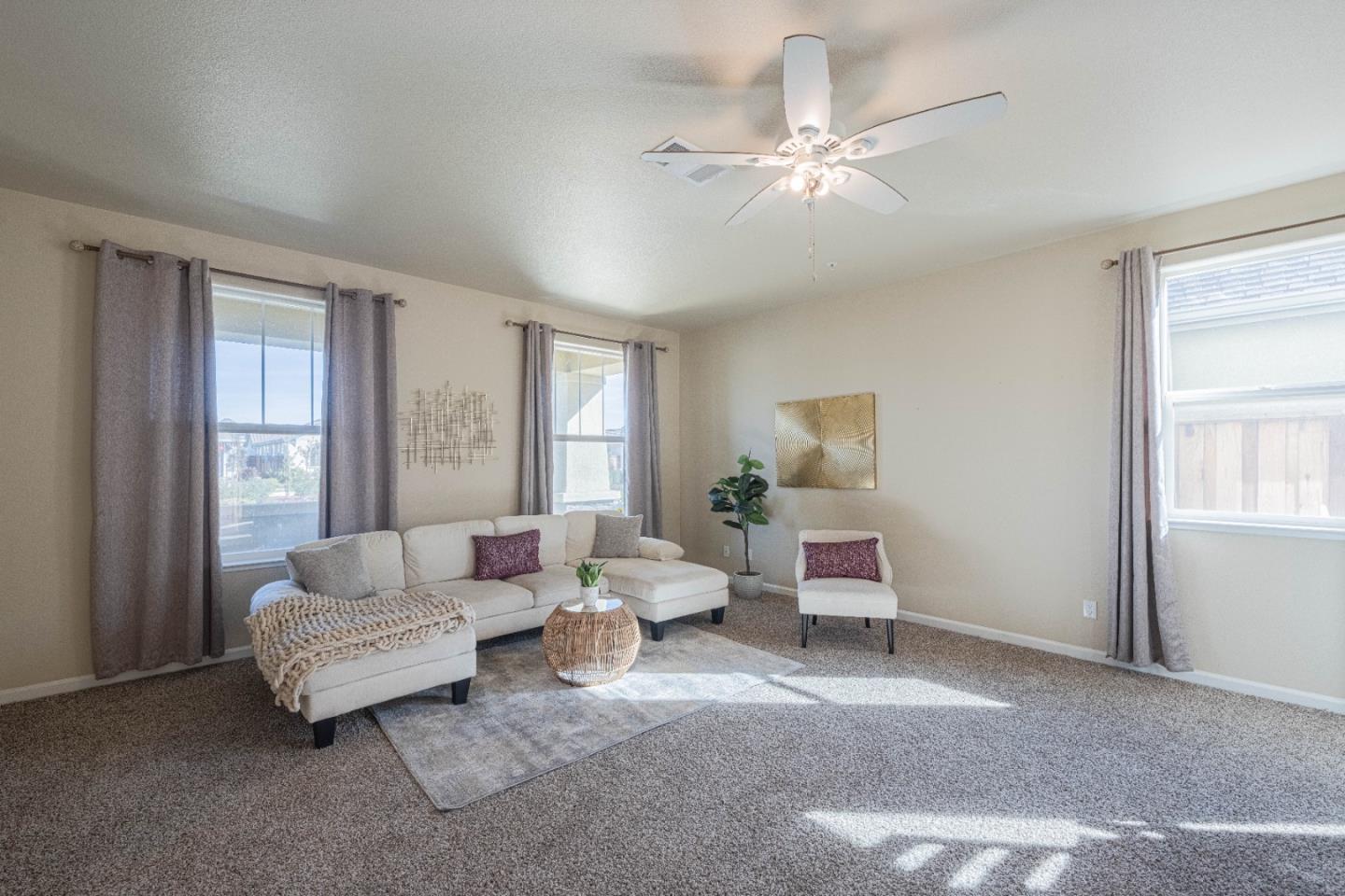 Detail Gallery Image 6 of 31 For 773 Brandywine Ln, King City,  CA 93930 - 4 Beds | 3 Baths