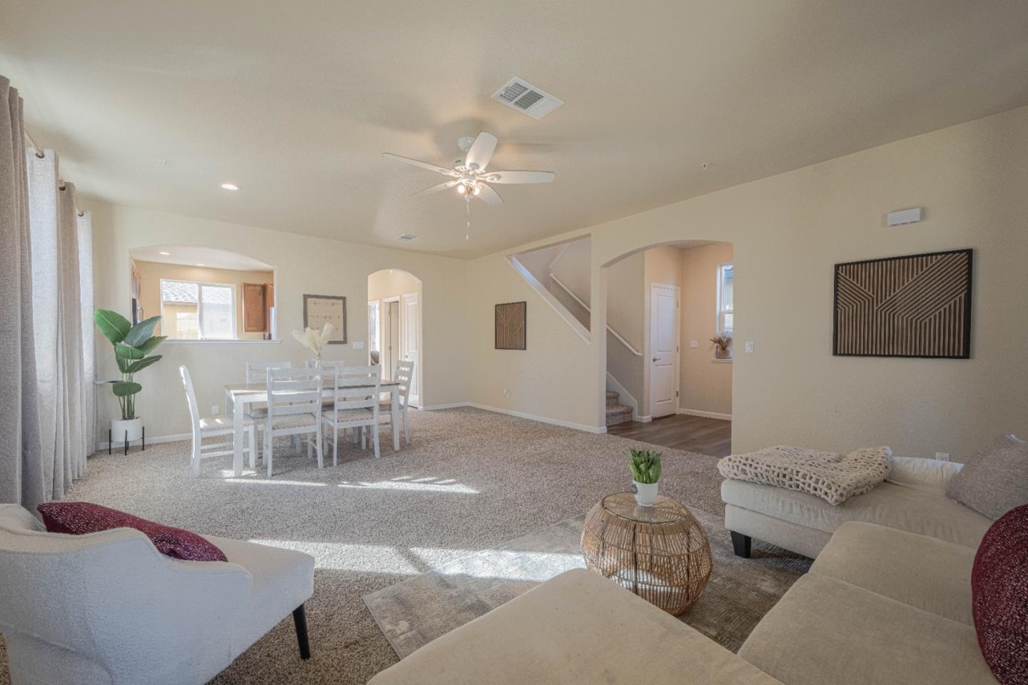 Detail Gallery Image 9 of 31 For 773 Brandywine Ln, King City,  CA 93930 - 4 Beds | 3 Baths