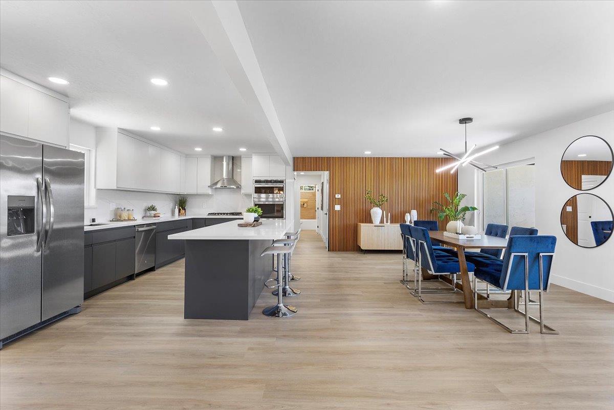 Detail Gallery Image 12 of 31 For 17060 Lon Rd, Los Gatos,  CA 95033 - 4 Beds | 2/1 Baths