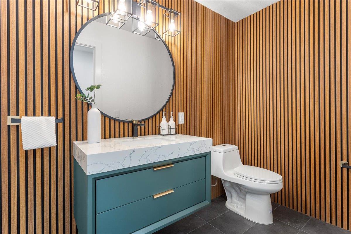 Detail Gallery Image 14 of 31 For 17060 Lon Rd, Los Gatos,  CA 95033 - 4 Beds | 2/1 Baths