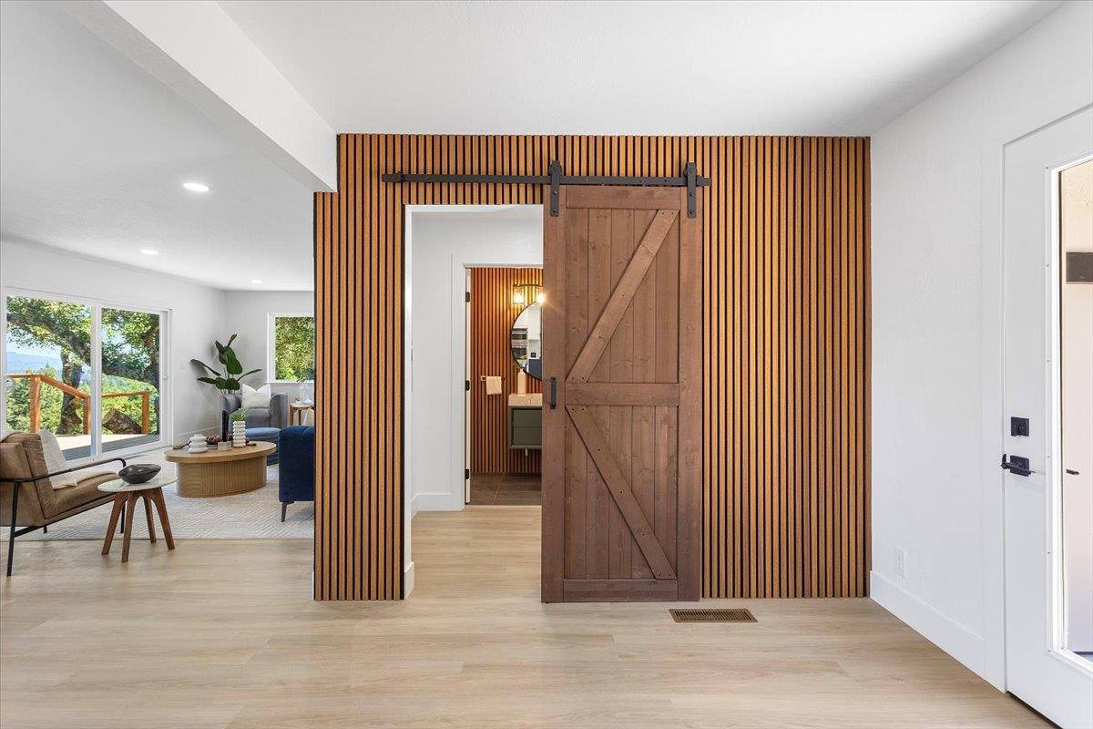 Detail Gallery Image 15 of 31 For 17060 Lon Rd, Los Gatos,  CA 95033 - 4 Beds | 2/1 Baths