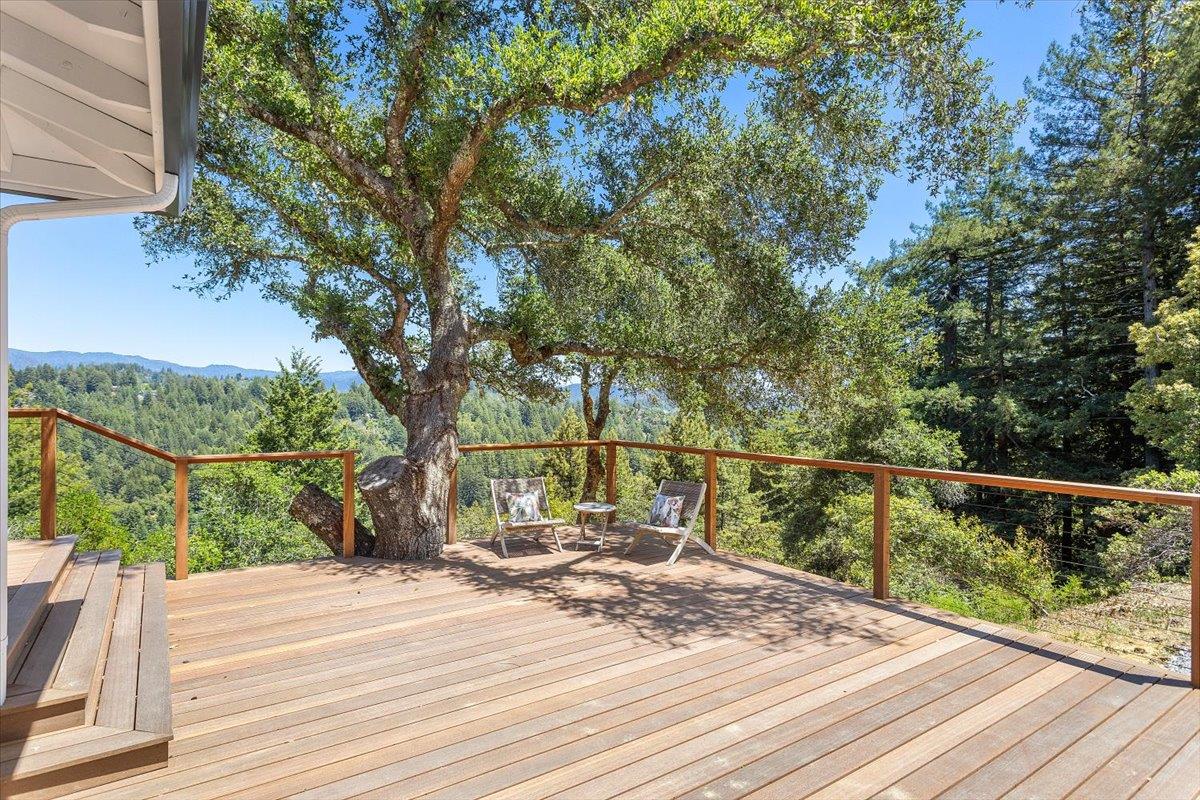 Detail Gallery Image 2 of 31 For 17060 Lon Rd, Los Gatos,  CA 95033 - 4 Beds | 2/1 Baths