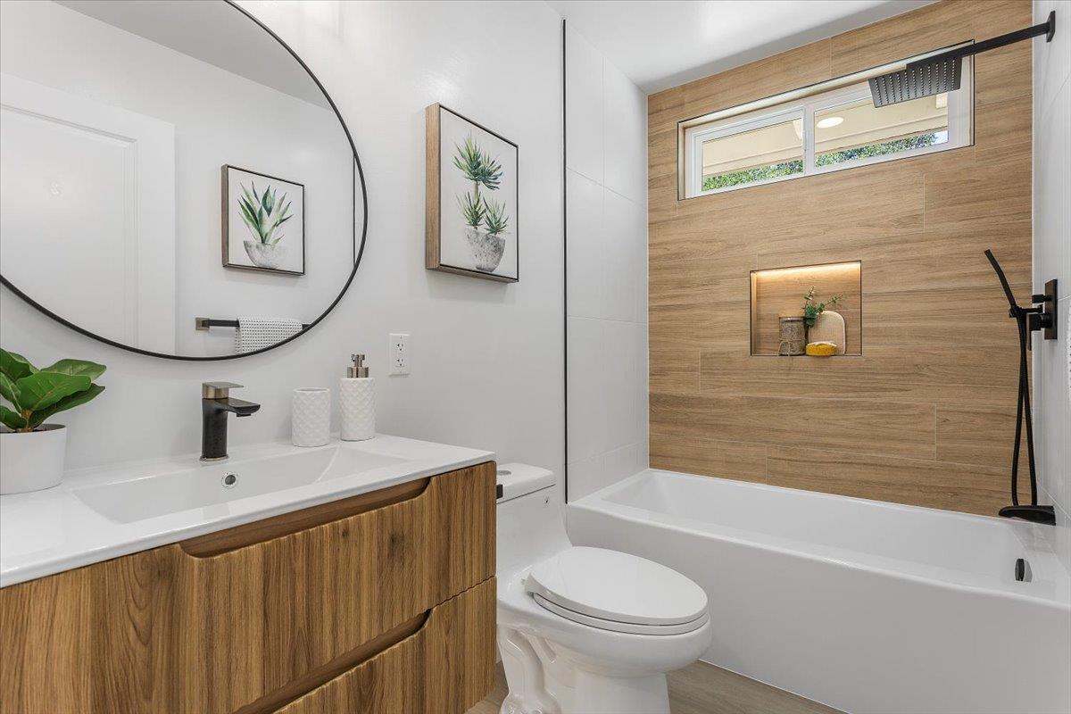 Detail Gallery Image 24 of 31 For 17060 Lon Rd, Los Gatos,  CA 95033 - 4 Beds | 2/1 Baths