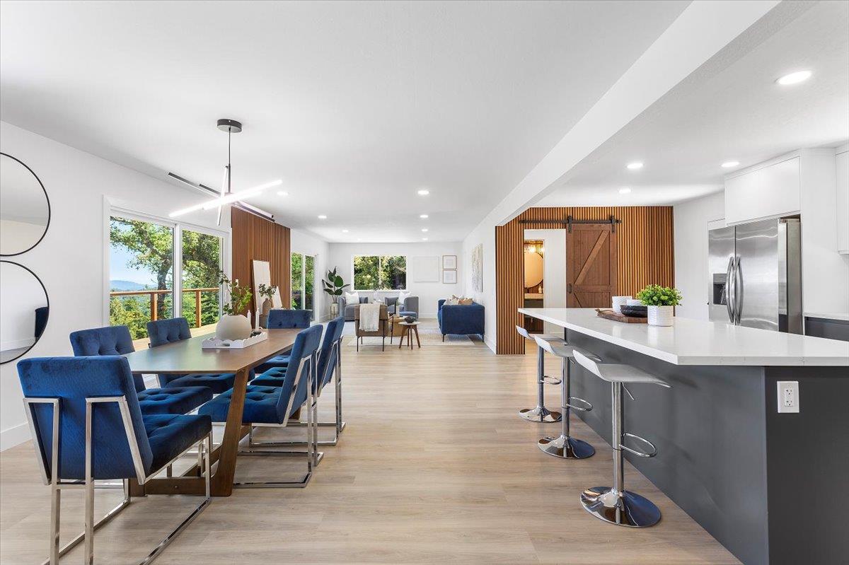 Detail Gallery Image 9 of 31 For 17060 Lon Rd, Los Gatos,  CA 95033 - 4 Beds | 2/1 Baths