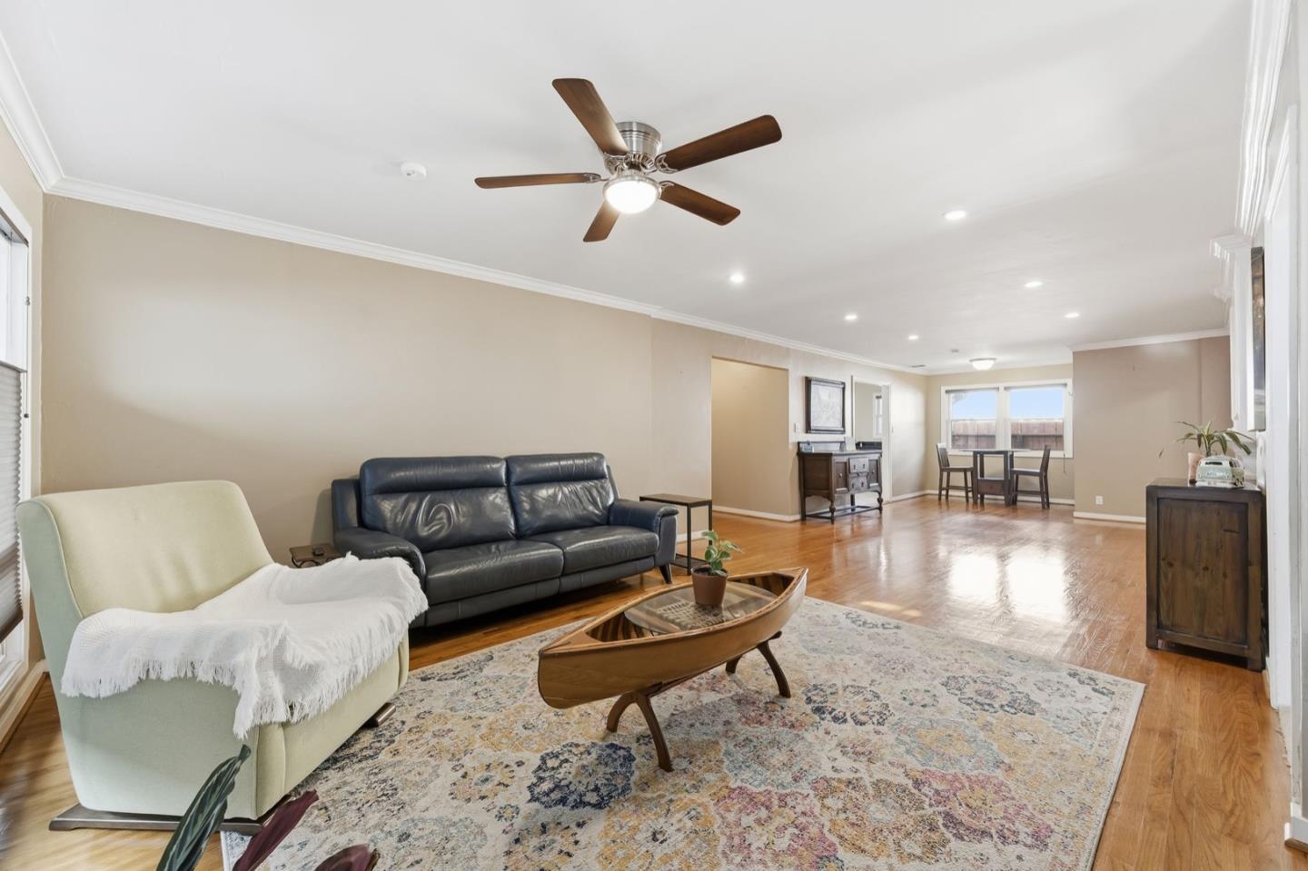 Detail Gallery Image 19 of 36 For 976 2nd Ave, Redwood City,  CA 94063 - 4 Beds | 2 Baths