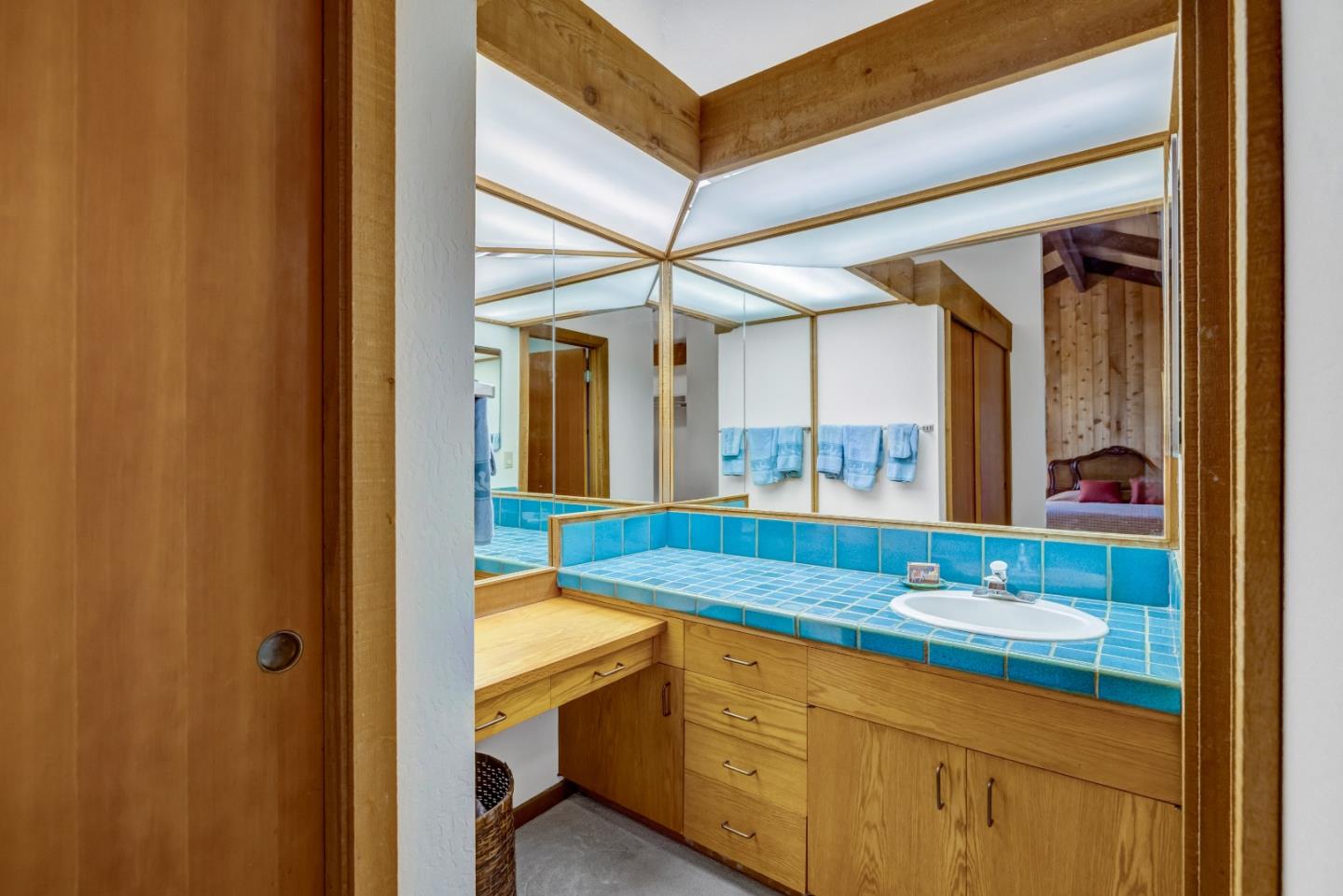 Detail Gallery Image 15 of 30 For 7026 Valley Greens Cir #20,  Carmel,  CA 93923 - 2 Beds | 2 Baths