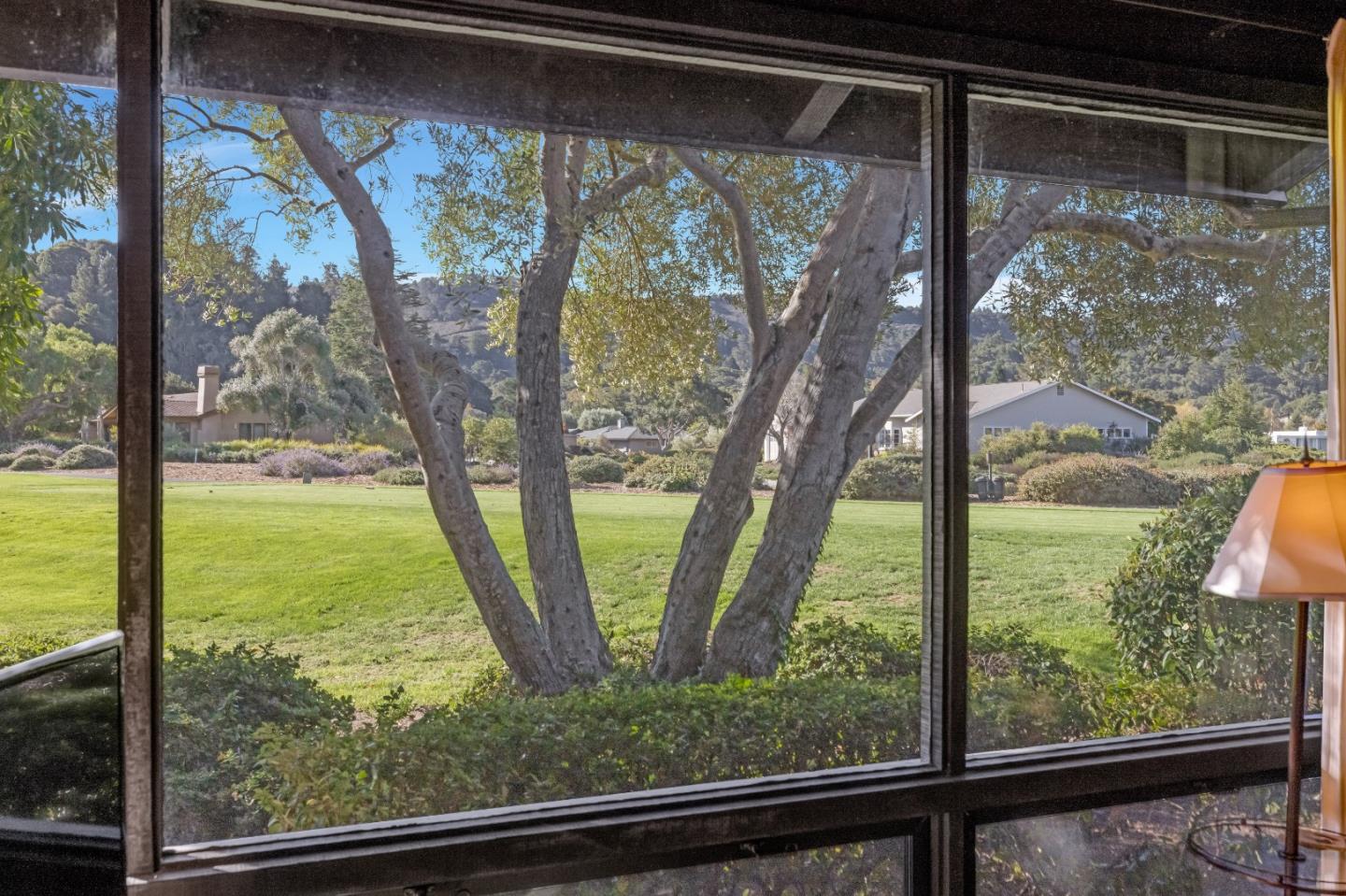 Detail Gallery Image 4 of 30 For 7026 Valley Greens Cir #20,  Carmel,  CA 93923 - 2 Beds | 2 Baths