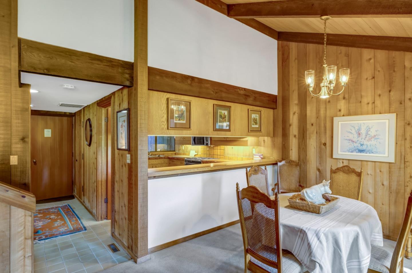 Detail Gallery Image 7 of 30 For 7026 Valley Greens Cir #20,  Carmel,  CA 93923 - 2 Beds | 2 Baths