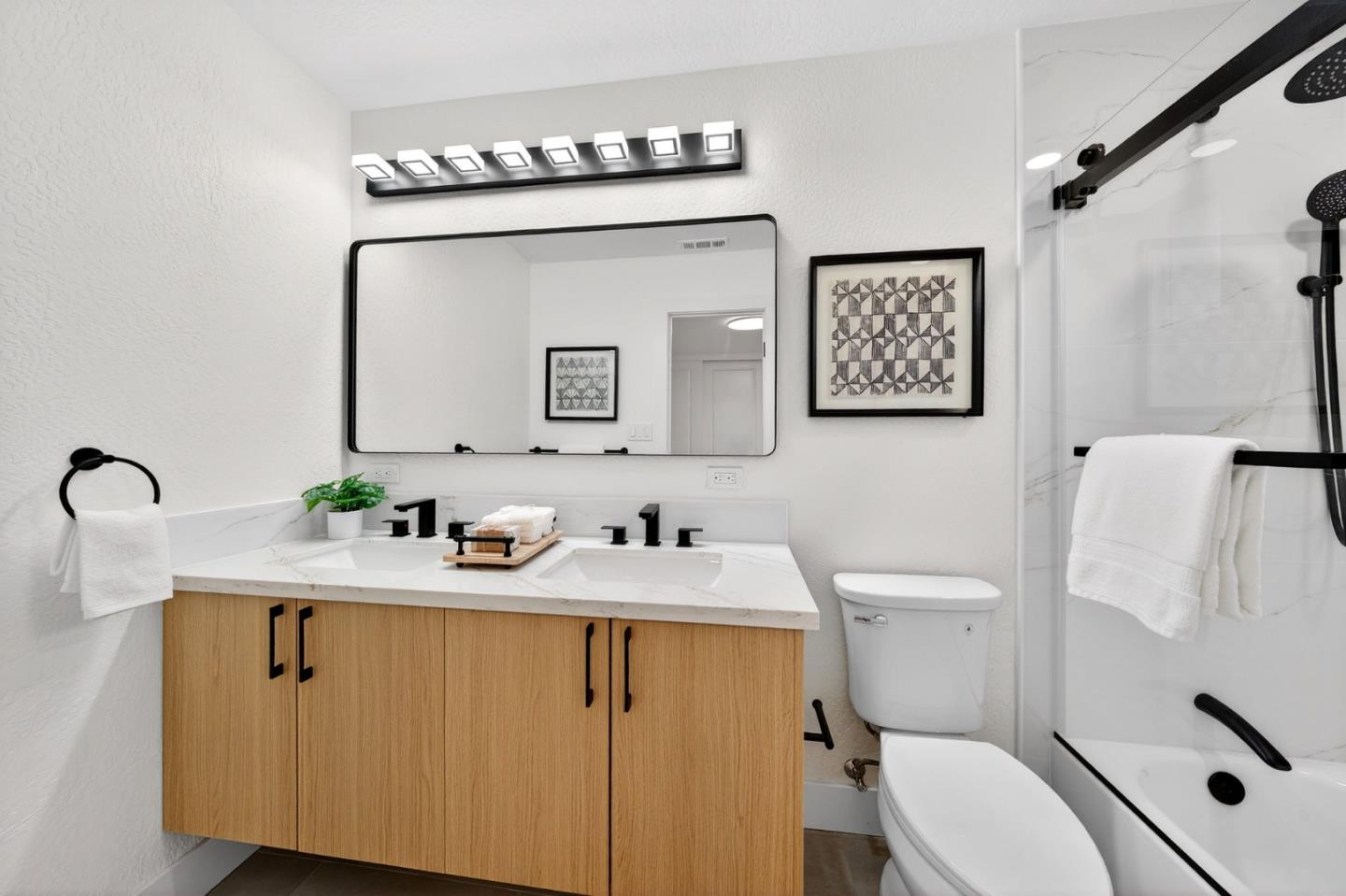 Detail Gallery Image 13 of 30 For 642 Salberg Ave, Santa Clara,  CA 95051 - 3 Beds | 2 Baths