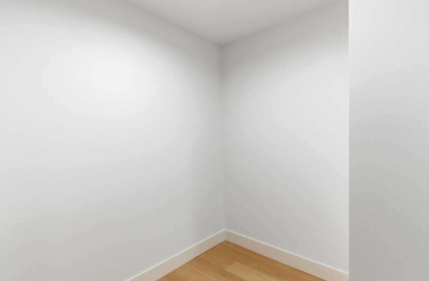 Detail Gallery Image 34 of 54 For 560 El Camino Real #207,  San Carlos,  CA 94070 - 2 Beds | 2/1 Baths