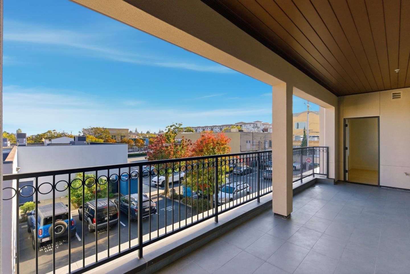 Detail Gallery Image 38 of 54 For 560 El Camino Real #207,  San Carlos,  CA 94070 - 2 Beds | 2/1 Baths