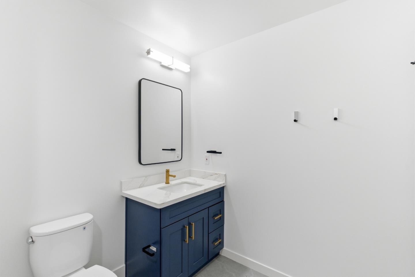 Detail Gallery Image 42 of 54 For 560 El Camino Real #207,  San Carlos,  CA 94070 - 2 Beds | 2/1 Baths