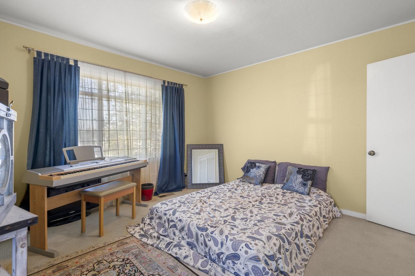 Detail Gallery Image 35 of 51 For 80 Hilltop Dr, San Carlos,  CA 94070 - 2 Beds | 1 Baths