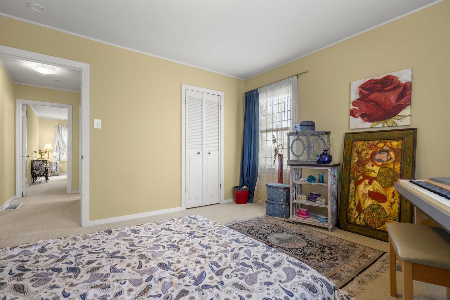 Detail Gallery Image 36 of 51 For 80 Hilltop Dr, San Carlos,  CA 94070 - 2 Beds | 1 Baths