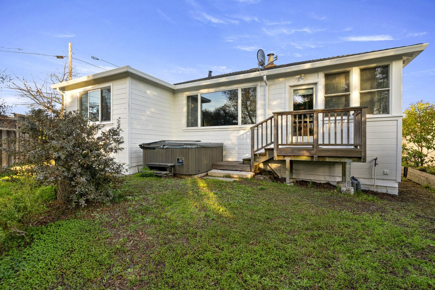 Detail Gallery Image 48 of 51 For 80 Hilltop Dr, San Carlos,  CA 94070 - 2 Beds | 1 Baths