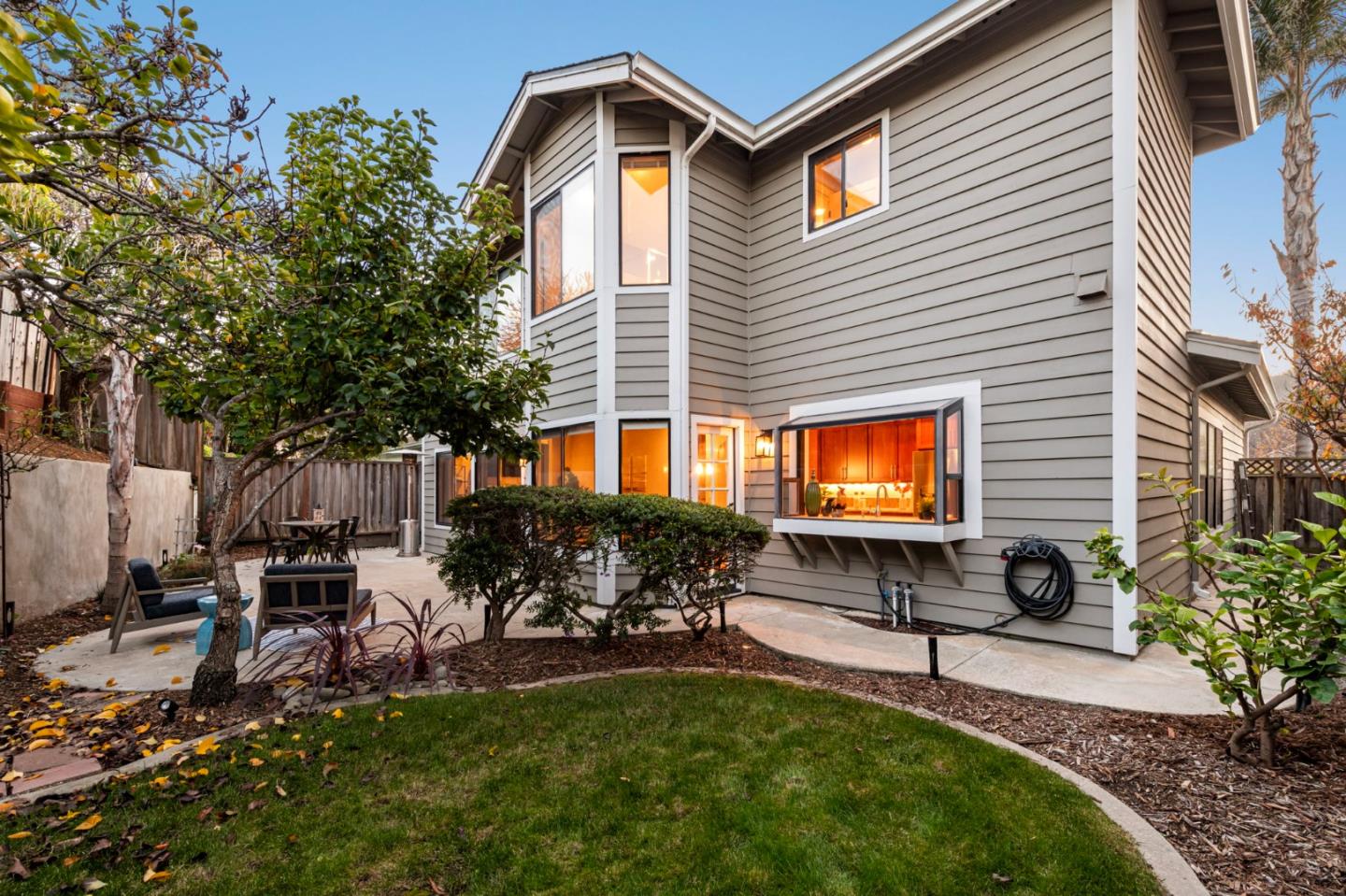 Detail Gallery Image 106 of 107 For 229 Marvilla Cir, Pacifica,  CA 94044 - 4 Beds | 3 Baths