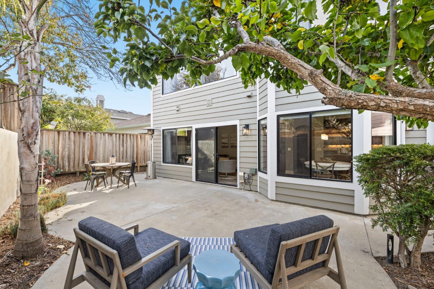 Detail Gallery Image 29 of 107 For 229 Marvilla Cir, Pacifica,  CA 94044 - 4 Beds | 3 Baths