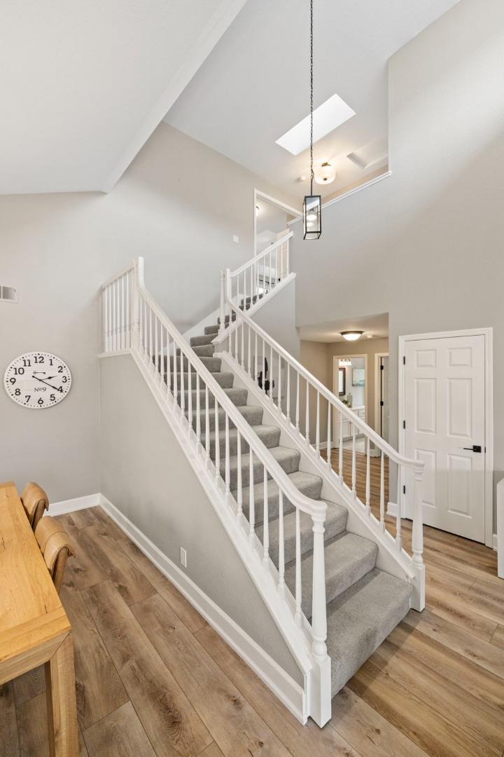 Detail Gallery Image 35 of 107 For 229 Marvilla Cir, Pacifica,  CA 94044 - 4 Beds | 3 Baths