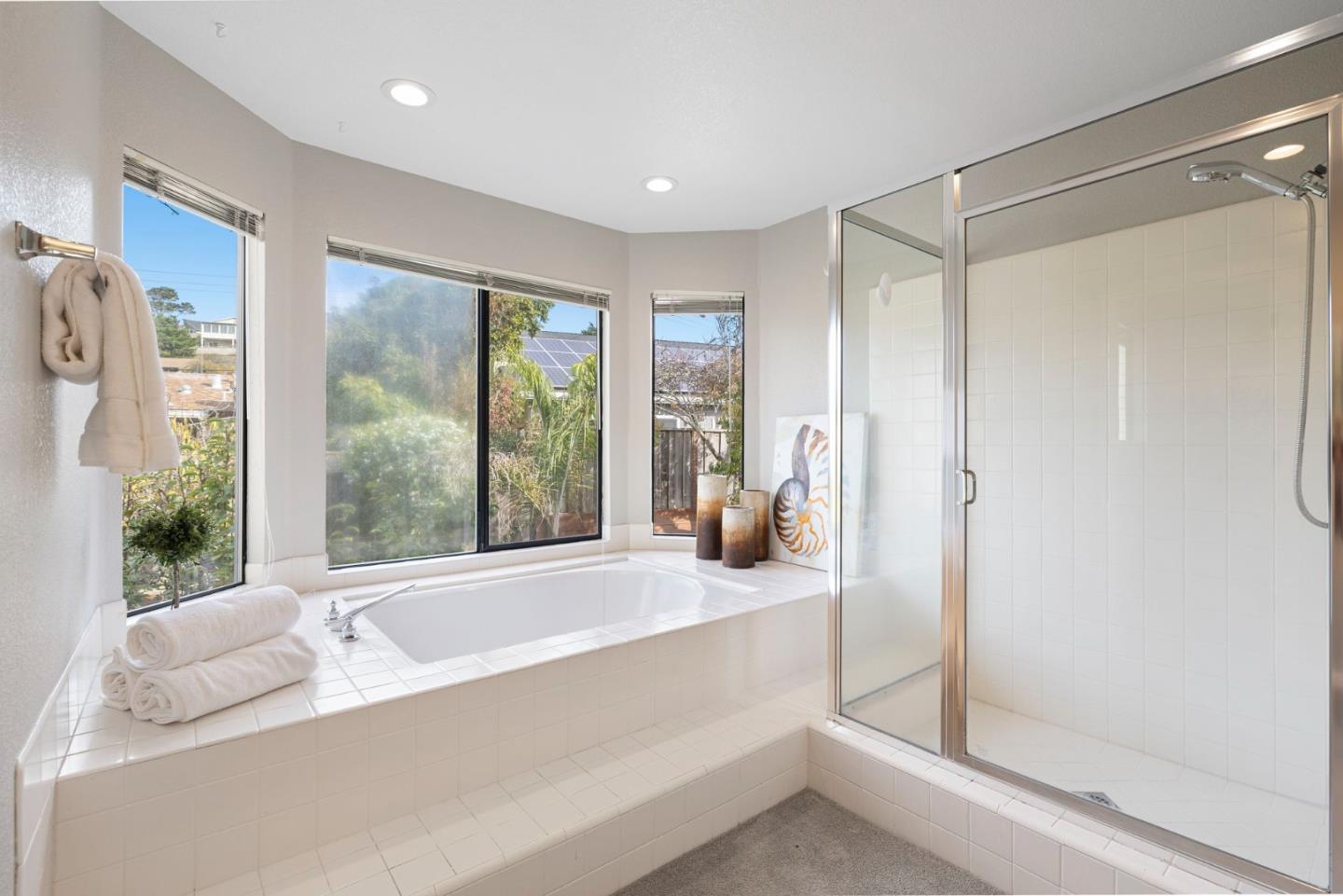 Detail Gallery Image 44 of 107 For 229 Marvilla Cir, Pacifica,  CA 94044 - 4 Beds | 3 Baths