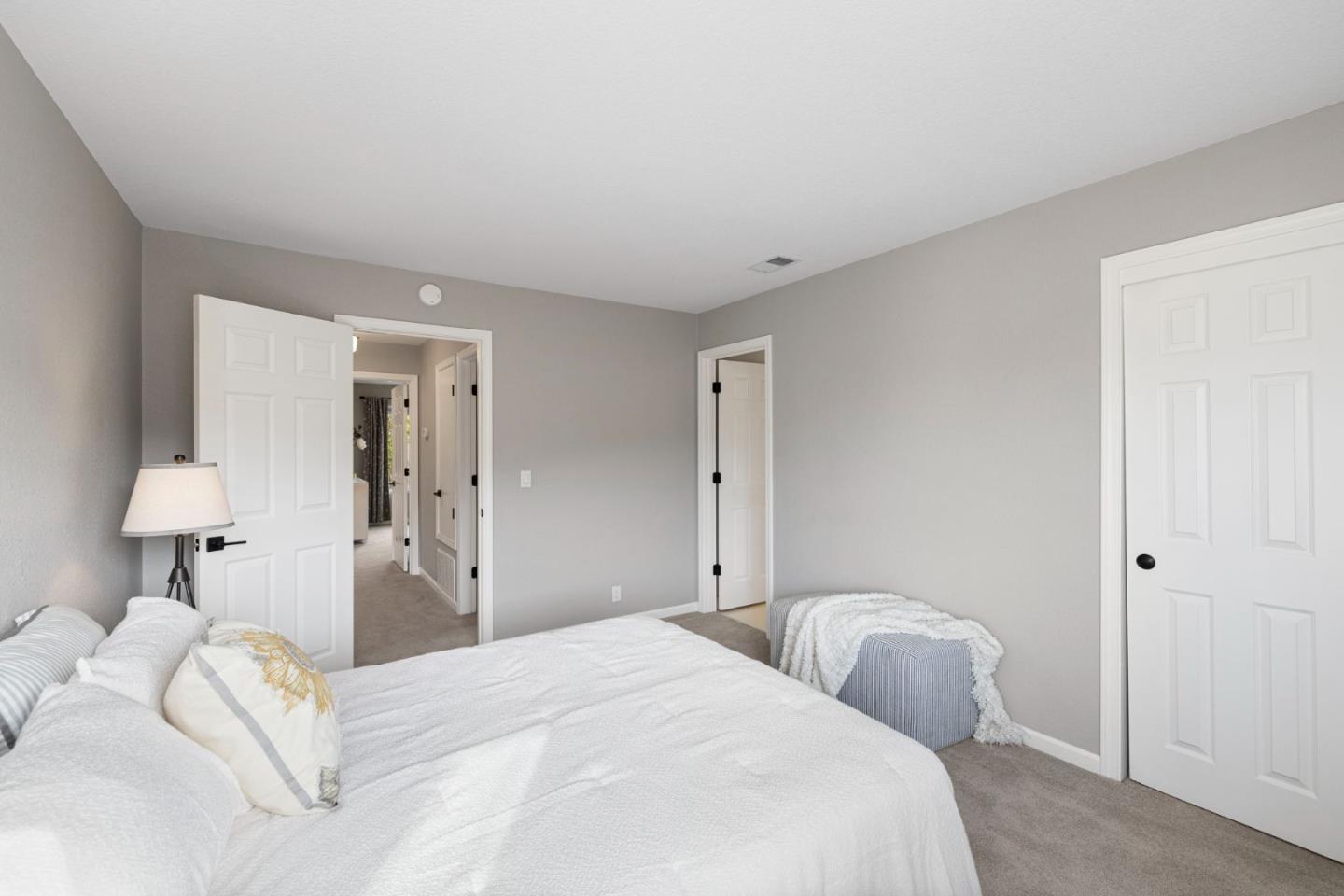 Detail Gallery Image 51 of 107 For 229 Marvilla Cir, Pacifica,  CA 94044 - 4 Beds | 3 Baths