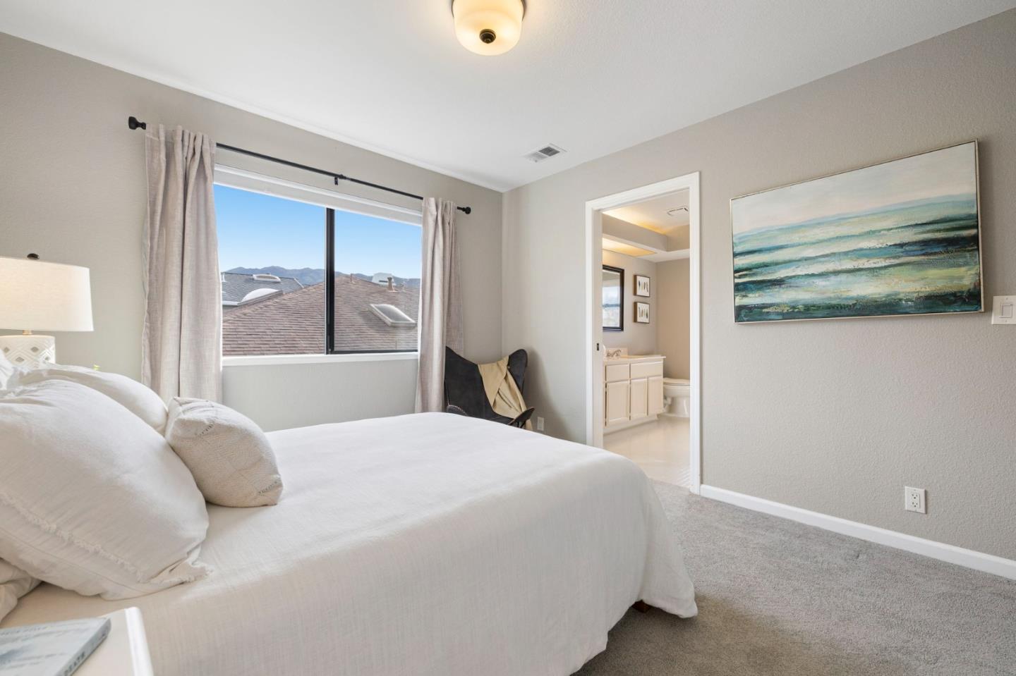 Detail Gallery Image 53 of 107 For 229 Marvilla Cir, Pacifica,  CA 94044 - 4 Beds | 3 Baths