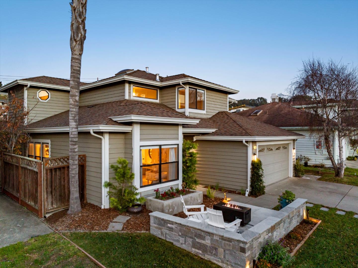 Detail Gallery Image 73 of 107 For 229 Marvilla Cir, Pacifica,  CA 94044 - 4 Beds | 3 Baths