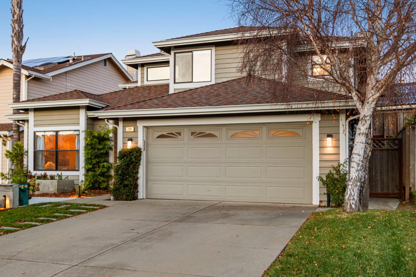 Detail Gallery Image 88 of 107 For 229 Marvilla Cir, Pacifica,  CA 94044 - 4 Beds | 3 Baths