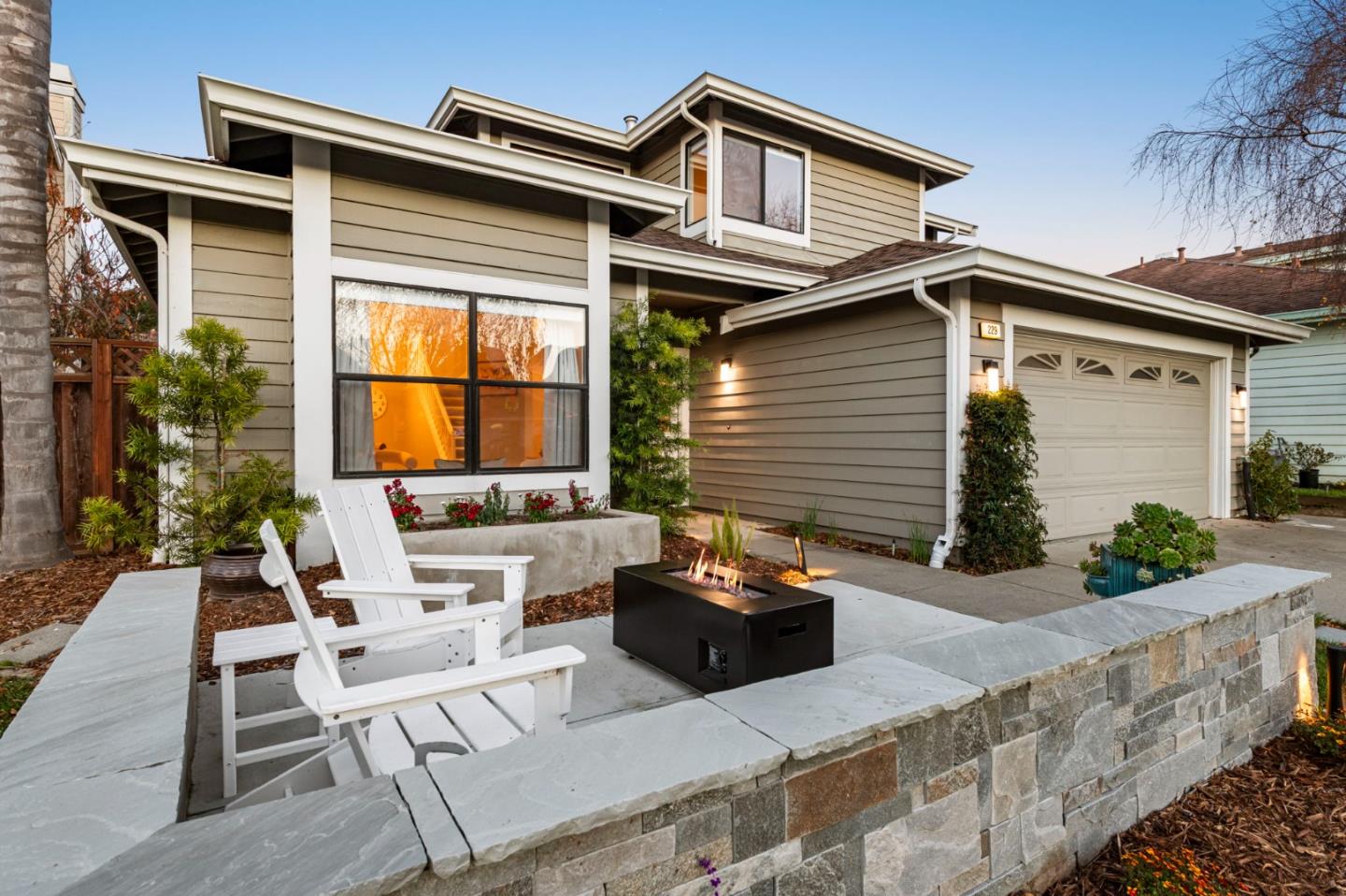 Detail Gallery Image 90 of 107 For 229 Marvilla Cir, Pacifica,  CA 94044 - 4 Beds | 3 Baths