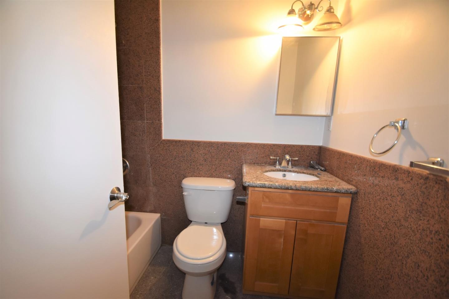 Detail Gallery Image 8 of 10 For 488 S Sunset Ave, San Jose,  CA 95116 - 3 Beds | 2 Baths