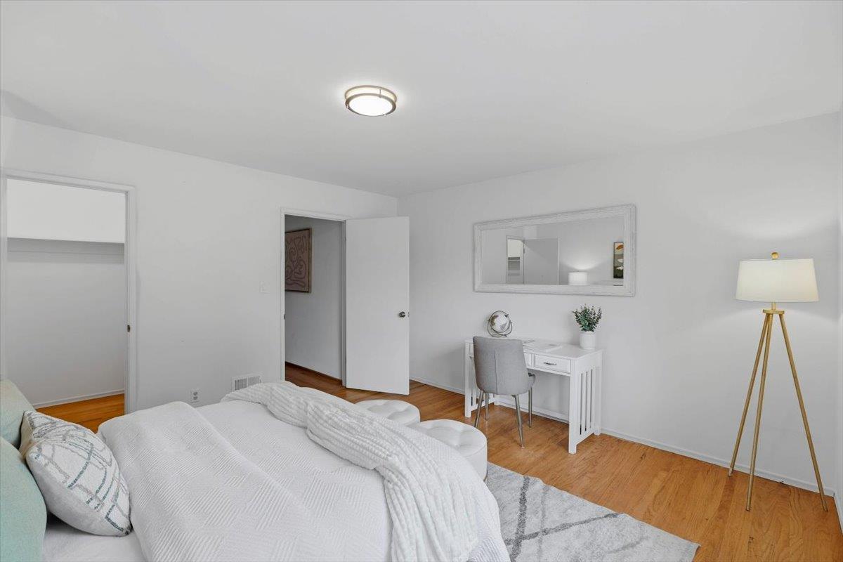 Detail Gallery Image 27 of 56 For 13910 Ravenwood Dr, Saratoga,  CA 95070 - 3 Beds | 2 Baths