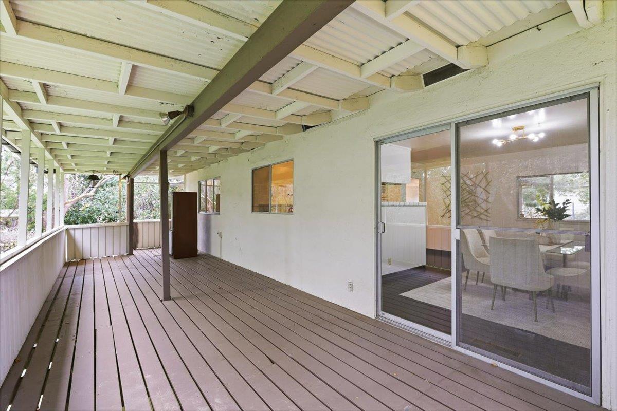 Detail Gallery Image 34 of 56 For 13910 Ravenwood Dr, Saratoga,  CA 95070 - 3 Beds | 2 Baths