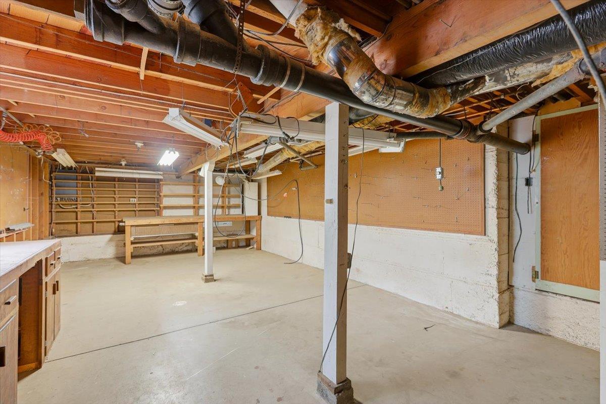 Detail Gallery Image 53 of 56 For 13910 Ravenwood Dr, Saratoga,  CA 95070 - 3 Beds | 2 Baths