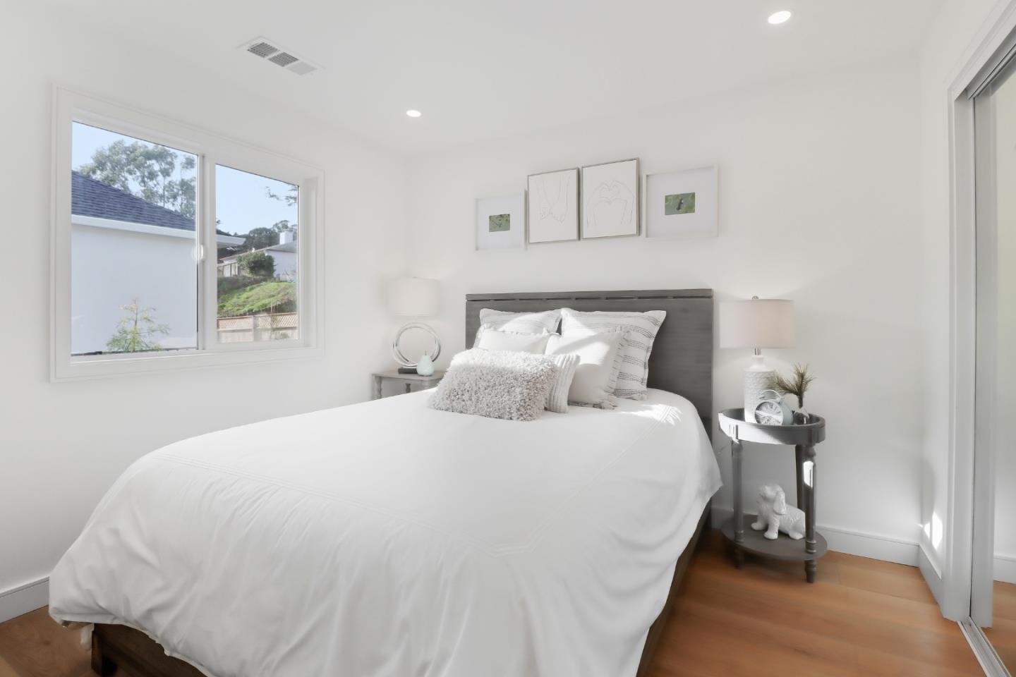 Detail Gallery Image 18 of 42 For 519 Midway Ave, Daly City,  CA 94015 - 5 Beds | 3 Baths