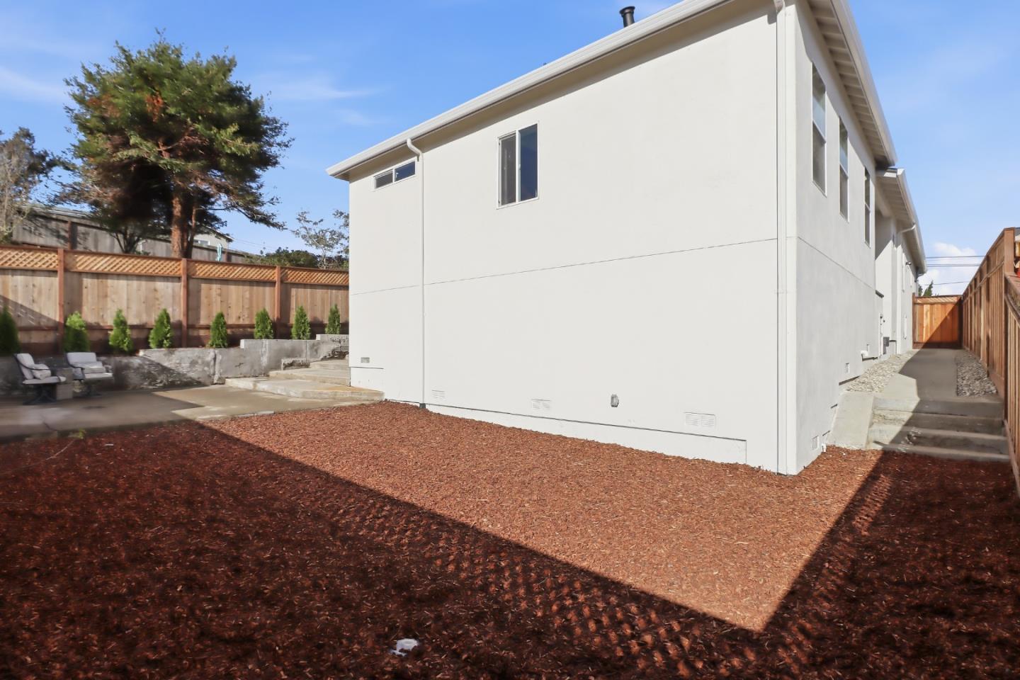 Detail Gallery Image 36 of 42 For 519 Midway Ave, Daly City,  CA 94015 - 5 Beds | 3 Baths