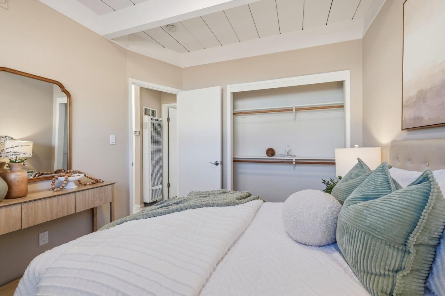 Detail Gallery Image 18 of 39 For 117 Marina Ave, Aptos,  CA 95003 - 2 Beds | 1 Baths