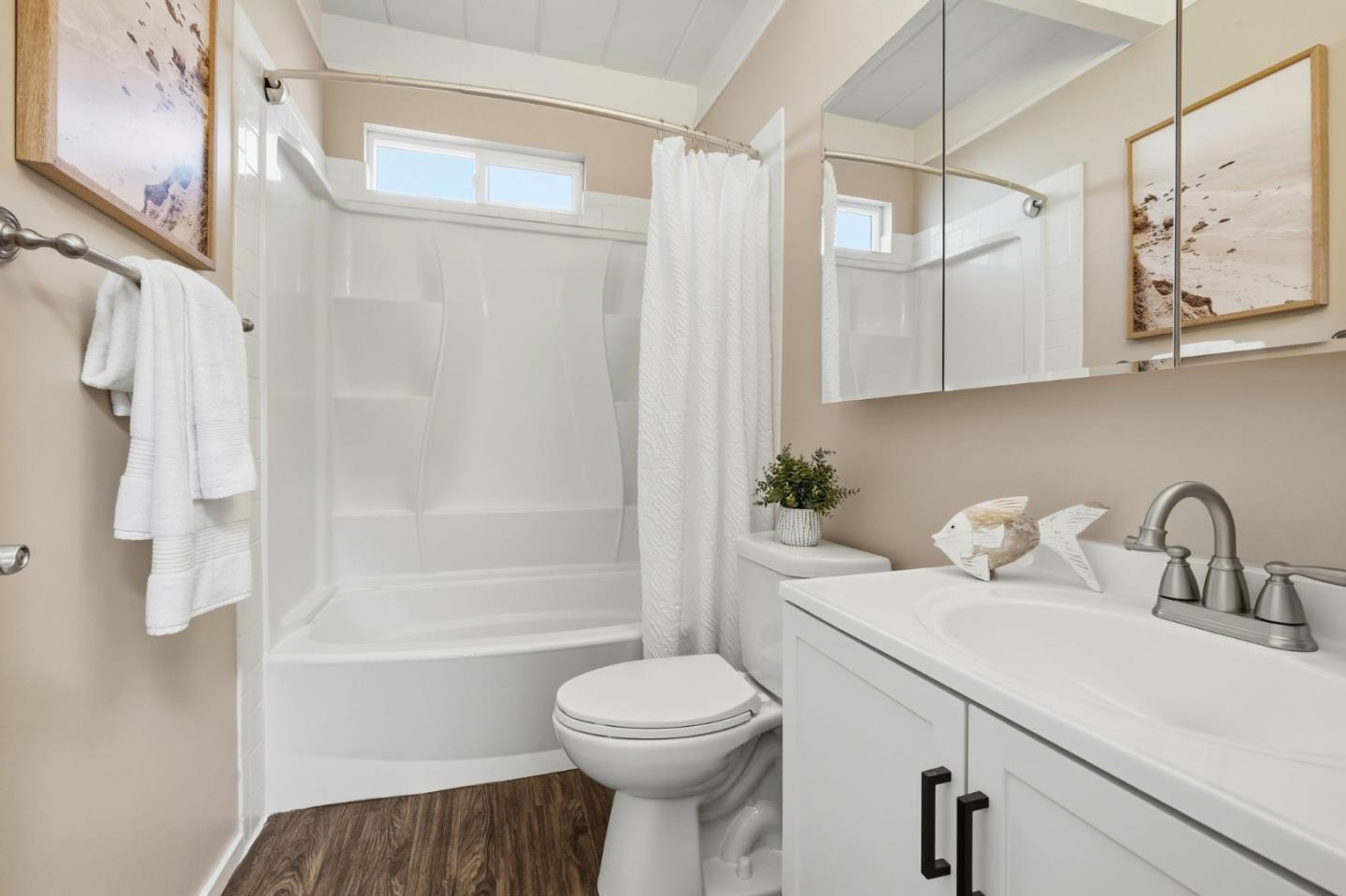 Detail Gallery Image 26 of 39 For 117 Marina Ave, Aptos,  CA 95003 - 2 Beds | 1 Baths