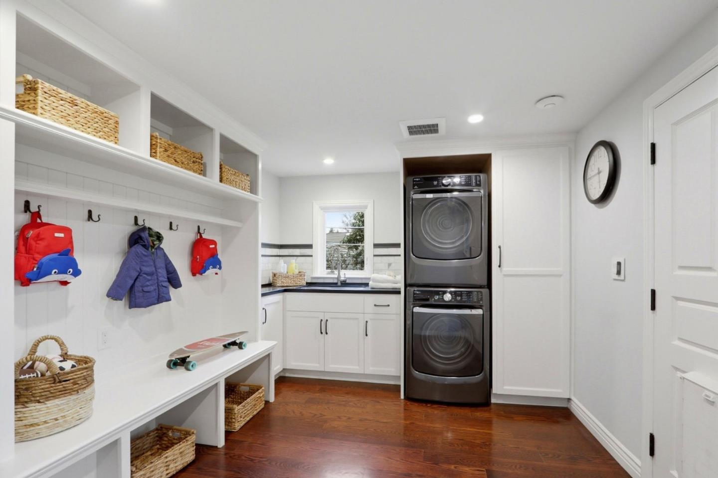 Detail Gallery Image 106 of 170 For 1085 Camino Ramon, San Jose,  CA 95125 - 6 Beds | 4/1 Baths