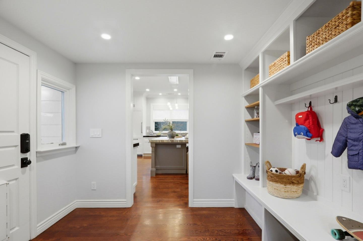 Detail Gallery Image 109 of 170 For 1085 Camino Ramon, San Jose,  CA 95125 - 6 Beds | 4/1 Baths