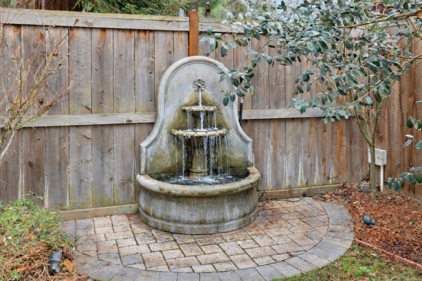 Detail Gallery Image 116 of 170 For 1085 Camino Ramon, San Jose,  CA 95125 - 6 Beds | 4/1 Baths