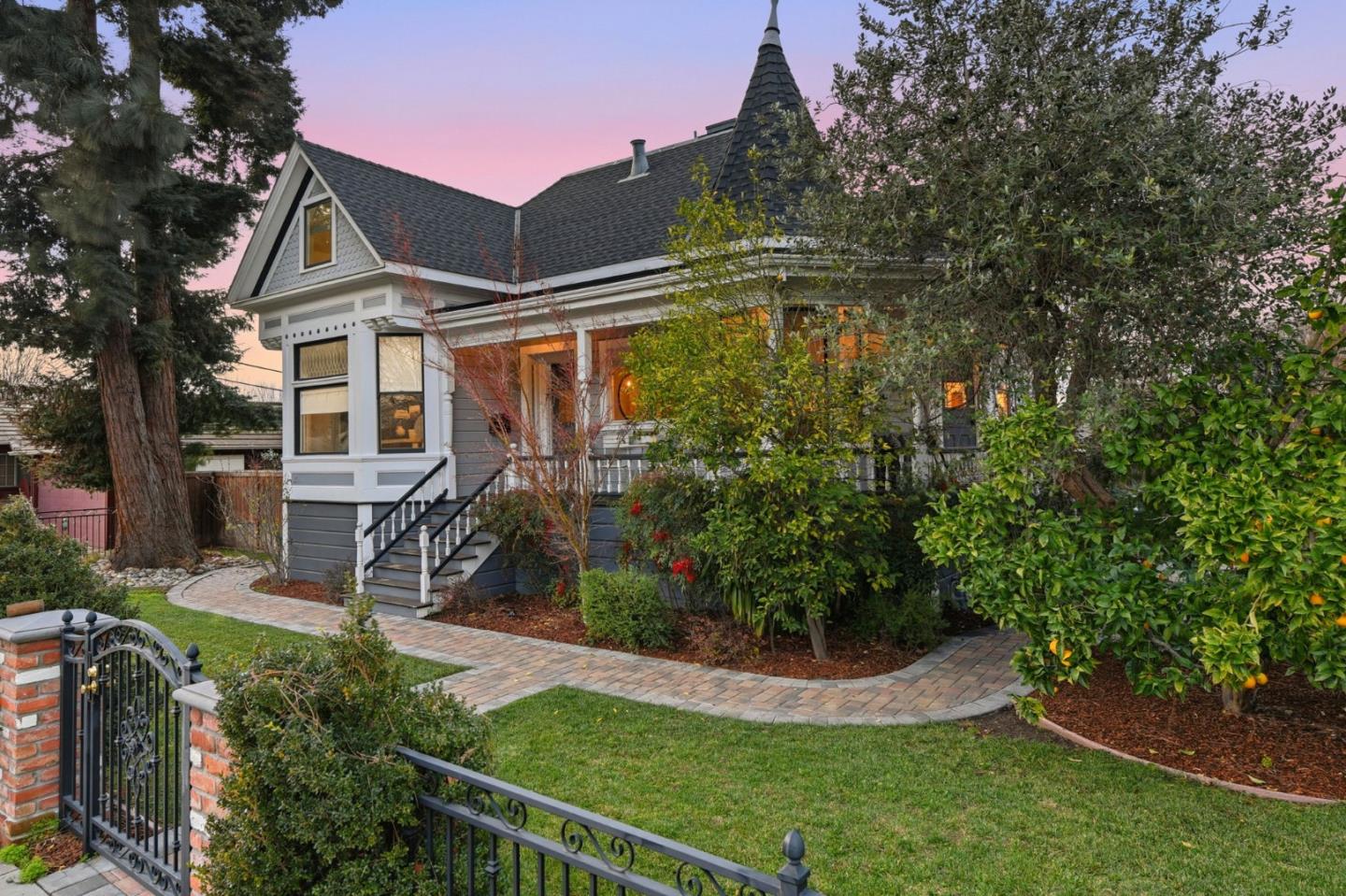 Detail Gallery Image 126 of 170 For 1085 Camino Ramon, San Jose,  CA 95125 - 6 Beds | 4/1 Baths