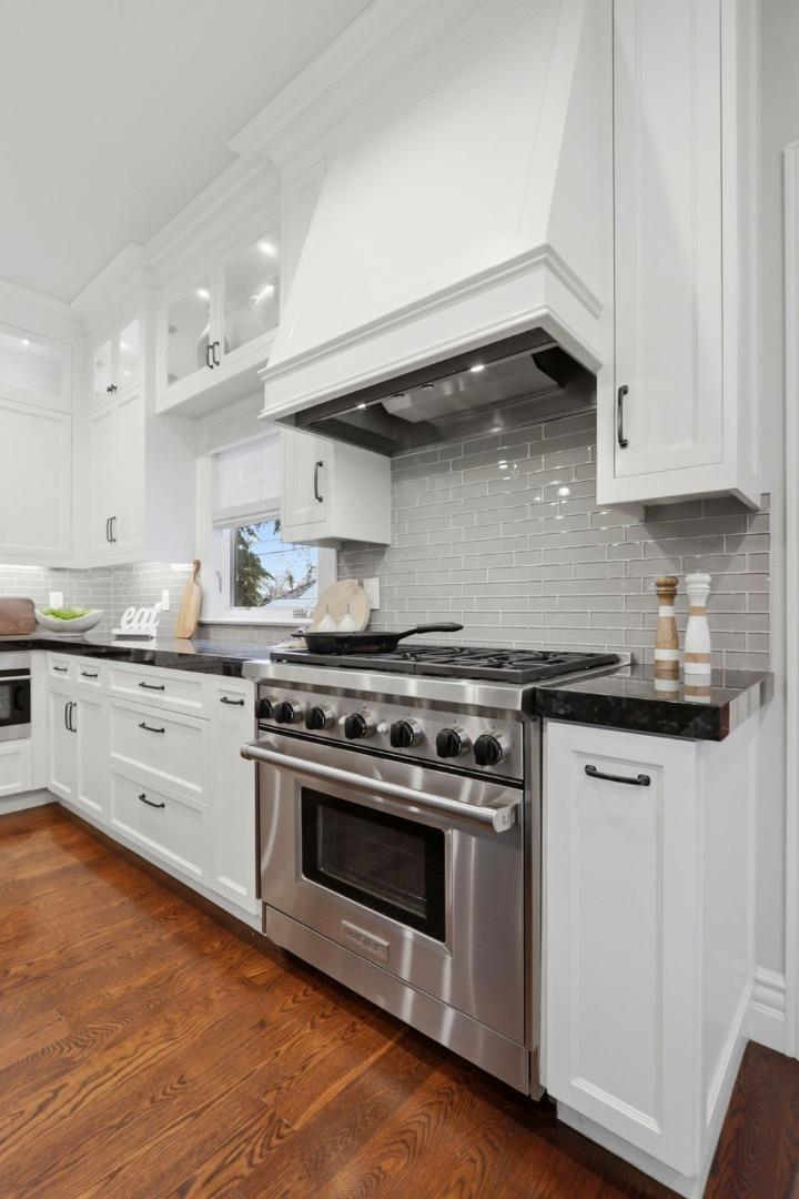 Detail Gallery Image 13 of 170 For 1085 Camino Ramon, San Jose,  CA 95125 - 6 Beds | 4/1 Baths