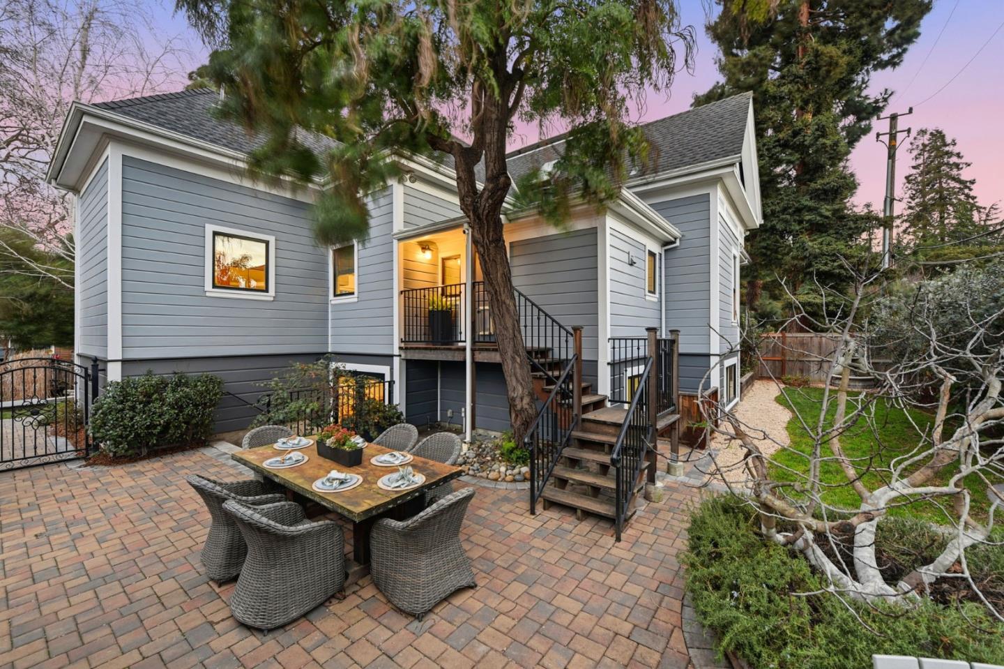 Detail Gallery Image 137 of 170 For 1085 Camino Ramon, San Jose,  CA 95125 - 6 Beds | 4/1 Baths