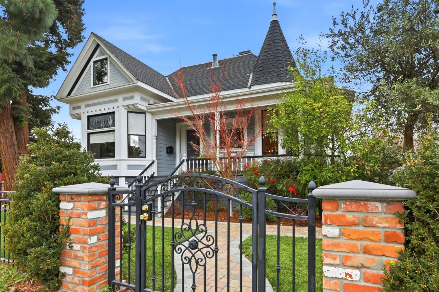 Detail Gallery Image 149 of 170 For 1085 Camino Ramon, San Jose,  CA 95125 - 6 Beds | 4/1 Baths