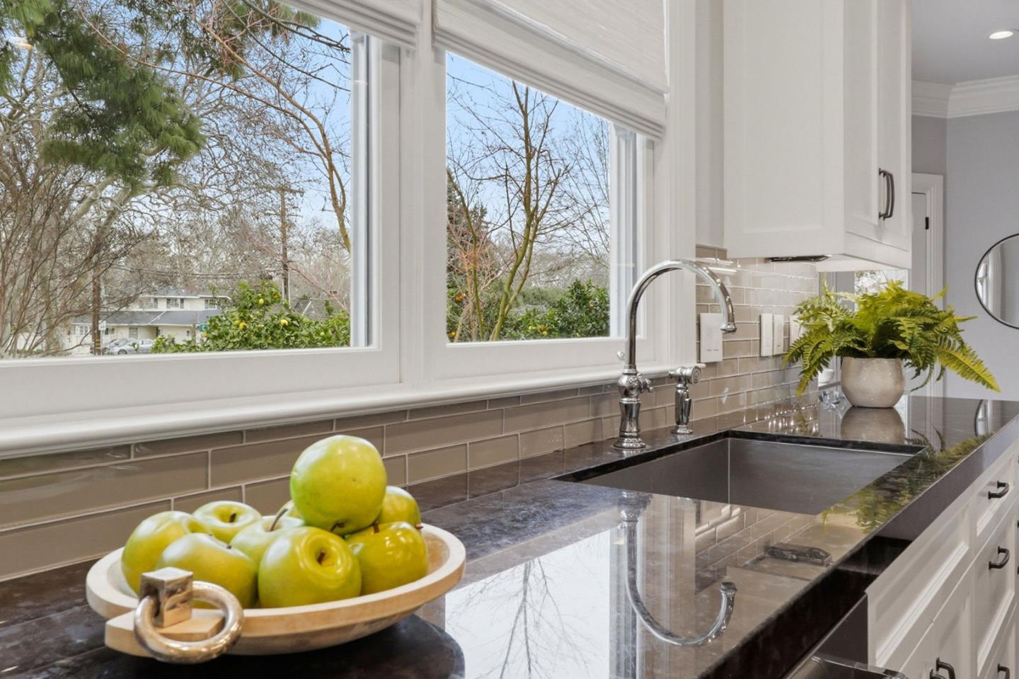 Detail Gallery Image 15 of 170 For 1085 Camino Ramon, San Jose,  CA 95125 - 6 Beds | 4/1 Baths