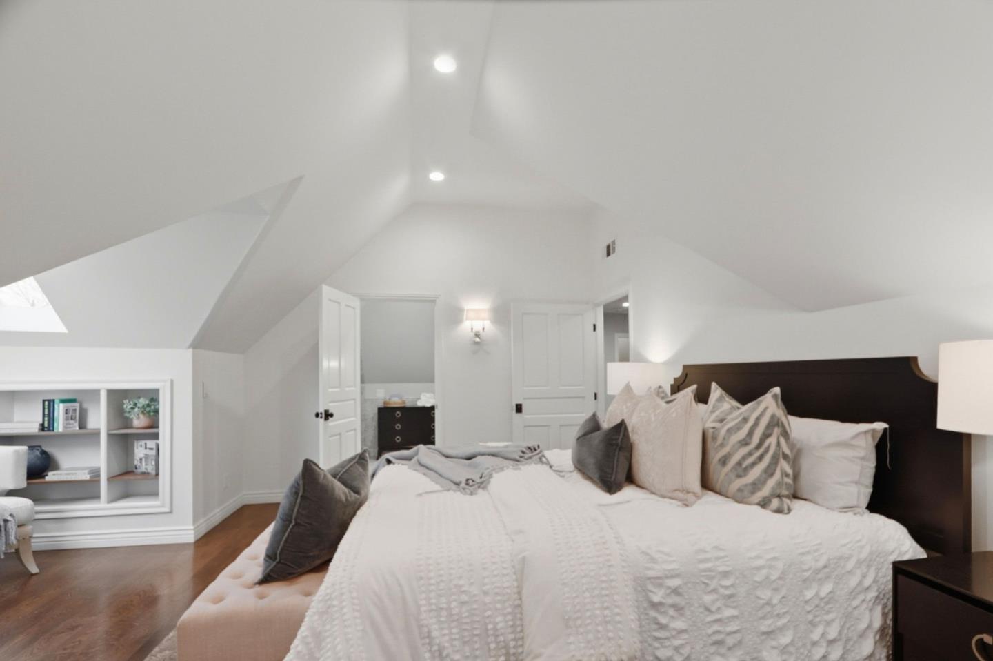 Detail Gallery Image 56 of 170 For 1085 Camino Ramon, San Jose,  CA 95125 - 6 Beds | 4/1 Baths