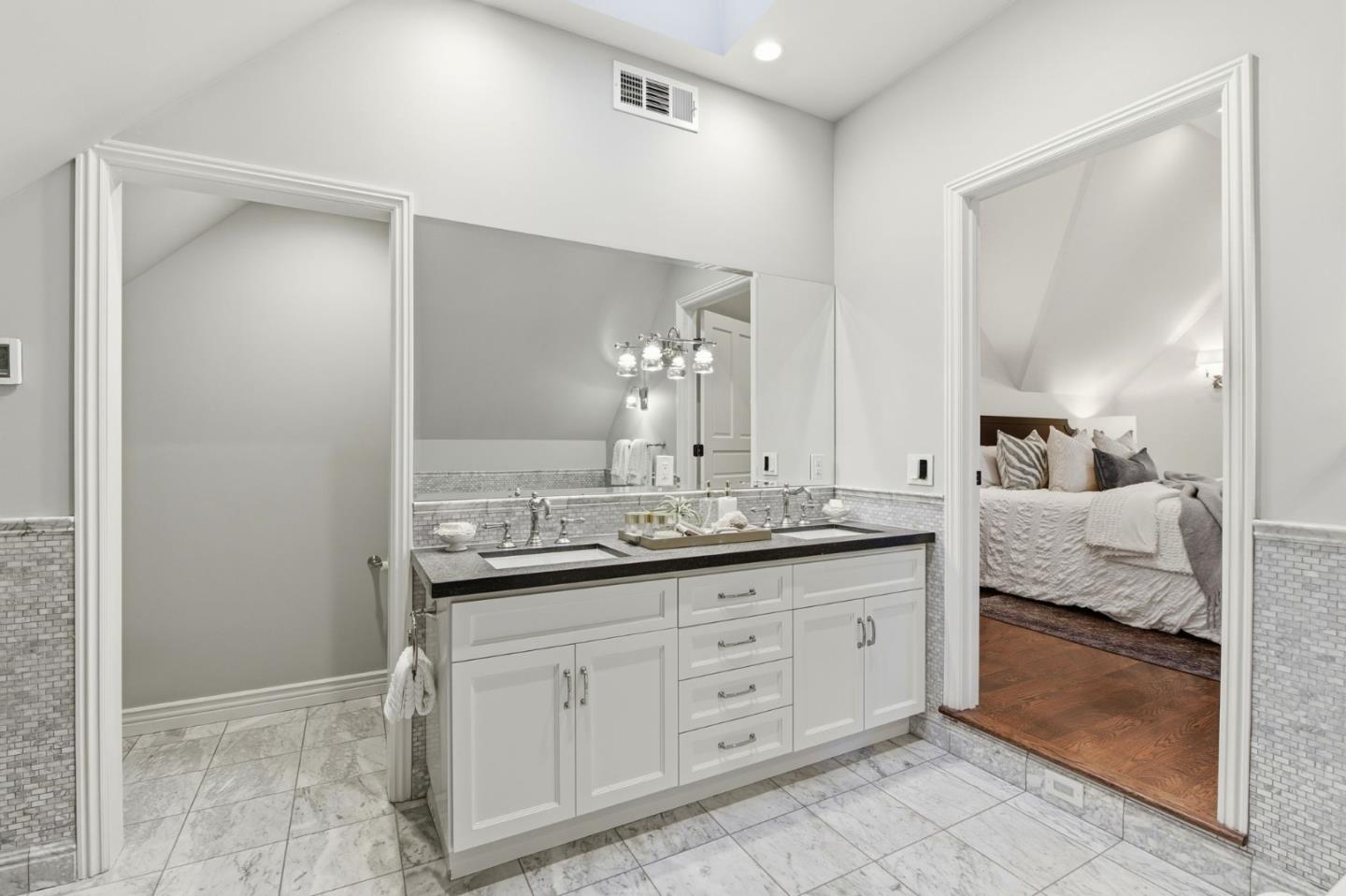 Detail Gallery Image 63 of 170 For 1085 Camino Ramon, San Jose,  CA 95125 - 6 Beds | 4/1 Baths