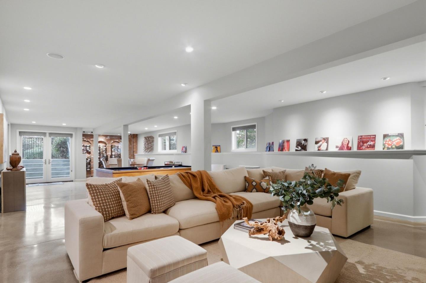 Detail Gallery Image 81 of 170 For 1085 Camino Ramon, San Jose,  CA 95125 - 6 Beds | 4/1 Baths