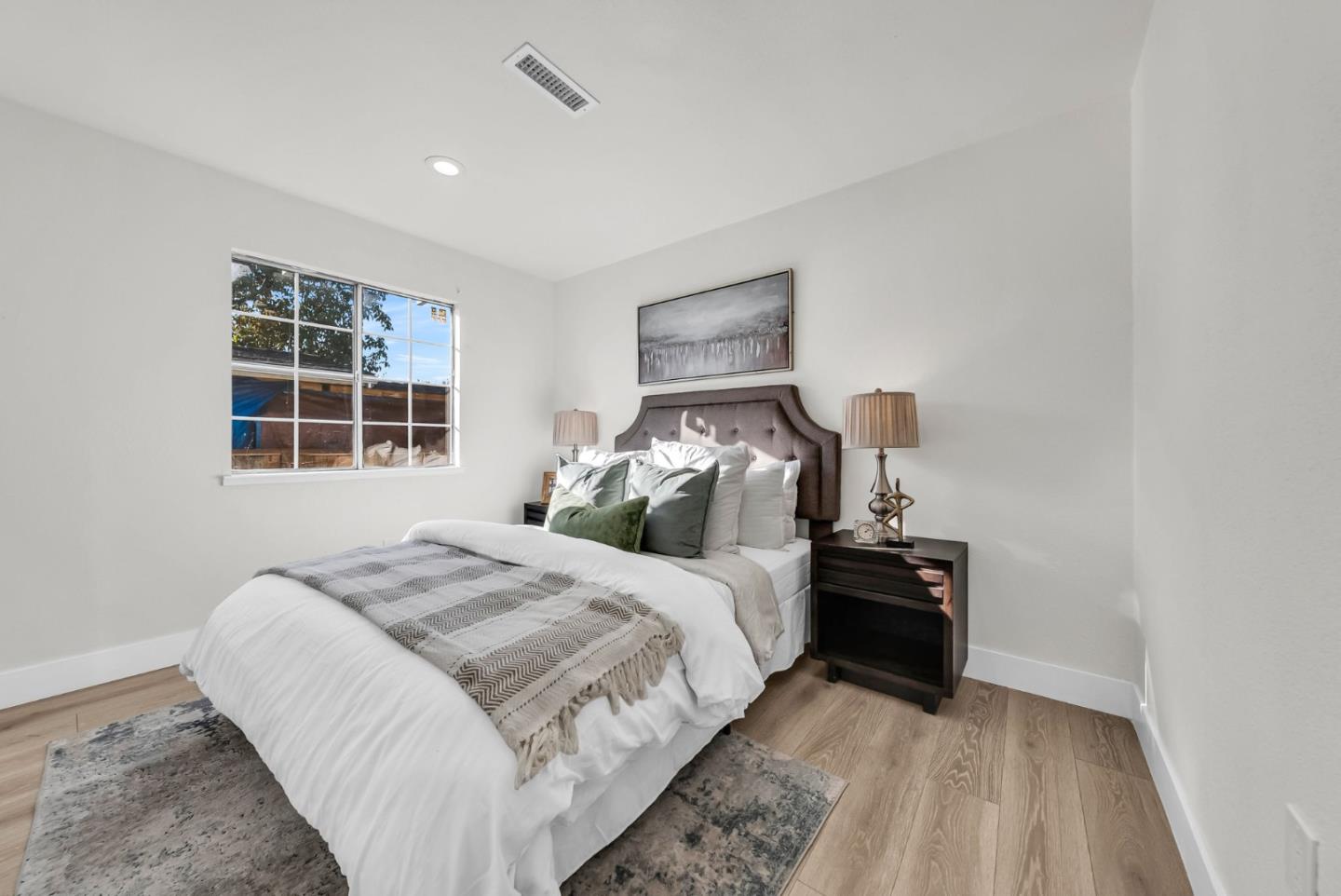 Detail Gallery Image 39 of 62 For 1539 E San Fernando St, San Jose,  CA 95116 - 3 Beds | 3 Baths